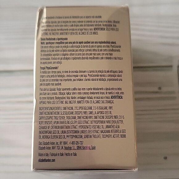 Elizabeth Arden Advanced Light Ceramide Capsules - Picture 2 of 5